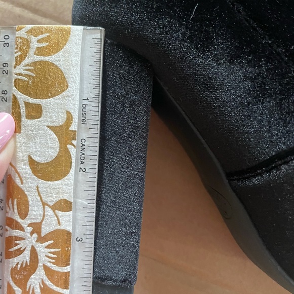 🛍Steve Madden Thigh High Boots - Size 5.5 - Picture 6 of 6